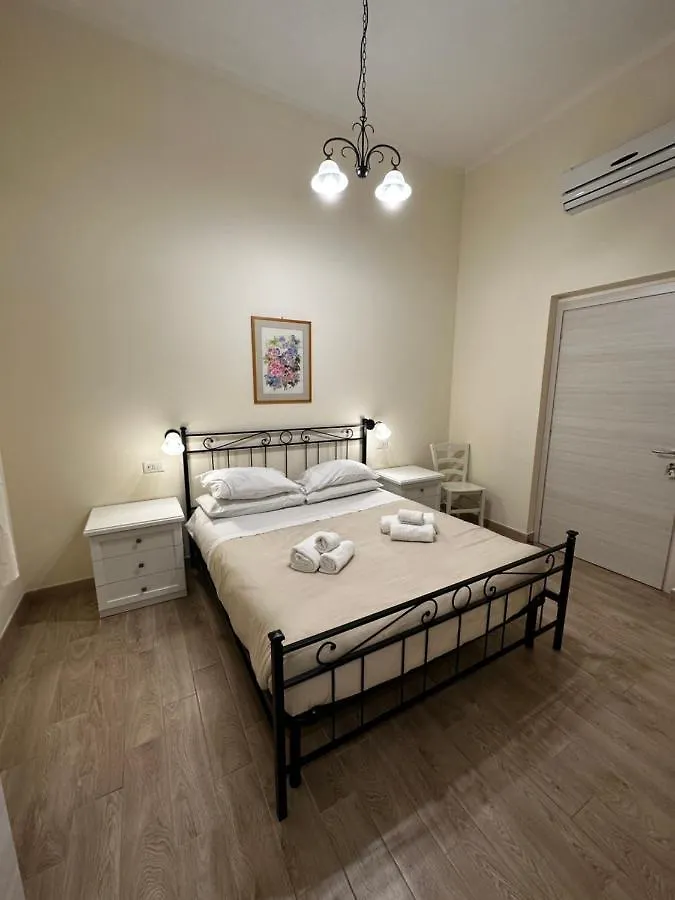 Pensionat Domo Achenza Hotell Terralba